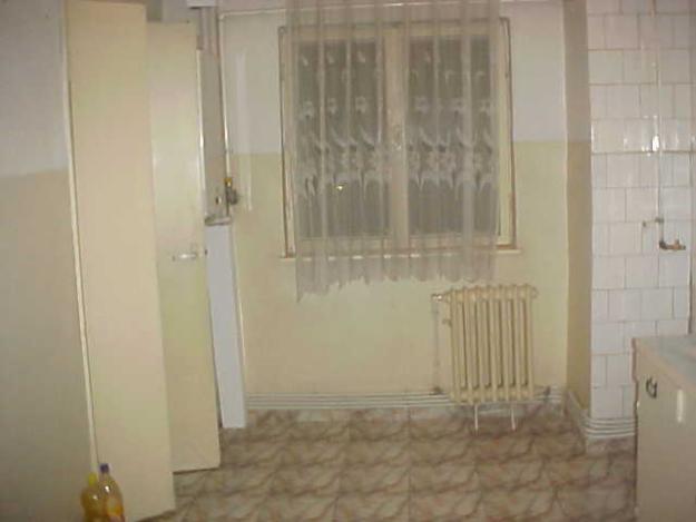 Apartament 2 camere decomandat-zona garii Deva - Pret | Preturi Apartament 2 camere decomandat-zona garii Deva