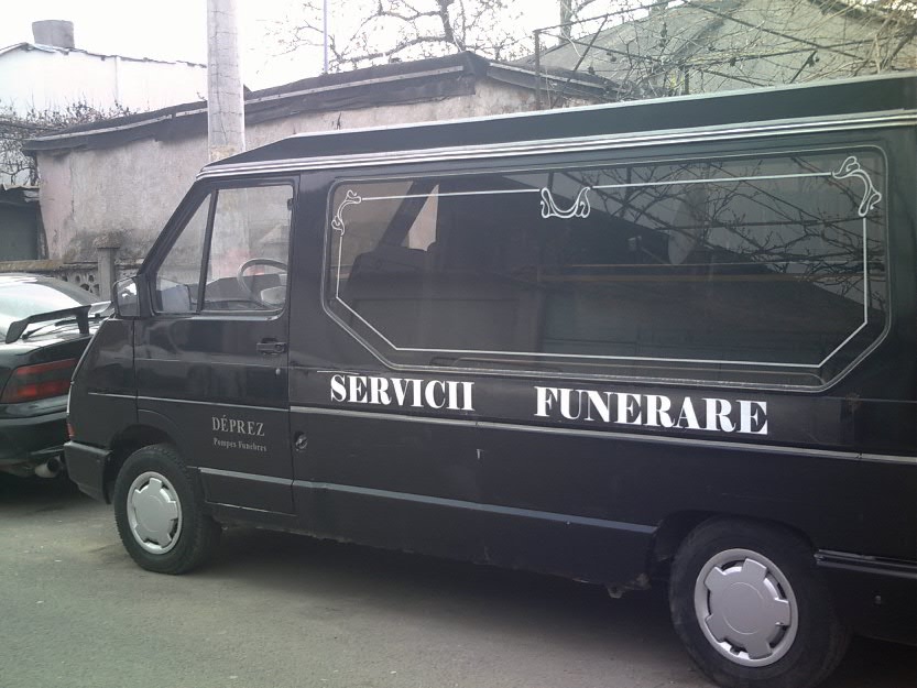 Vand masina funerara renault - Pret | Preturi Vand masina funerara renault