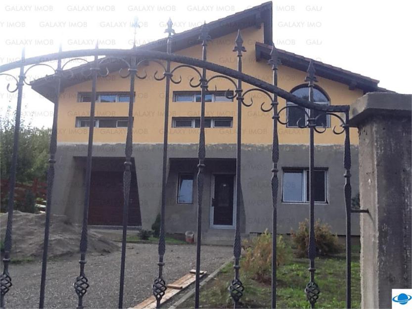 Vila 5 camere, Corunca, Tg. Mures - Pret | Preturi Vila 5 camere, Corunca, Tg. Mures