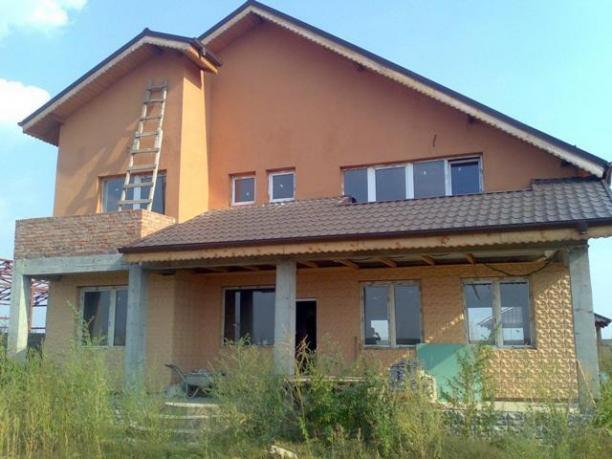 Vand Vila P+1+M in Tartasesti (Dambovita) - Pret | Preturi Vand Vila P+1+M in Tartasesti (Dambovita)