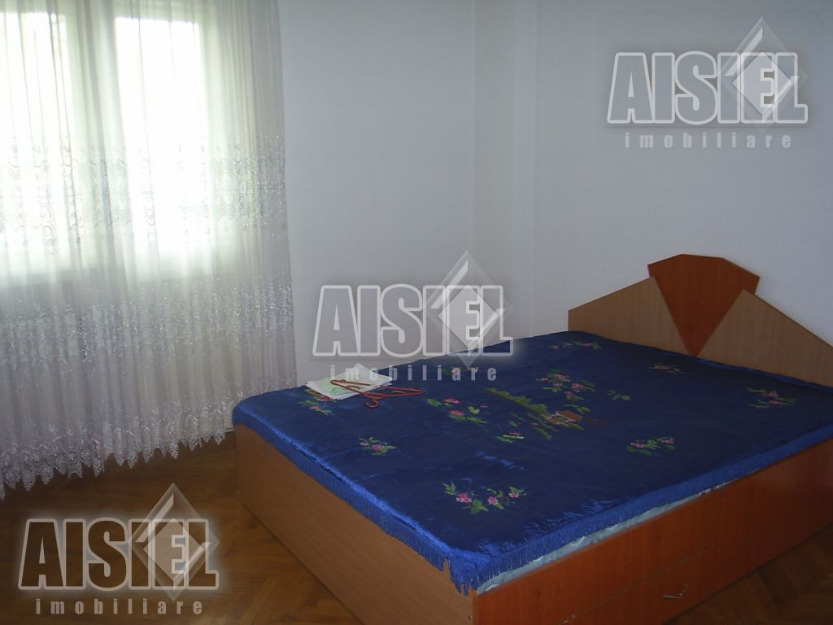 Inchiriere apartament 3 camere Mosilor X Carol - Pret | Preturi Inchiriere apartament 3 camere Mosilor X Carol