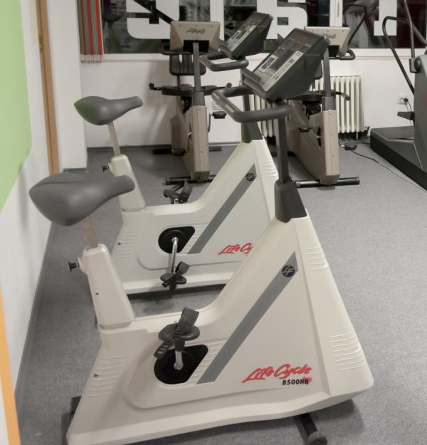 aparate profesionale Life fitness si Technogym - Pret | Preturi aparate profesionale Life fitness si Technogym