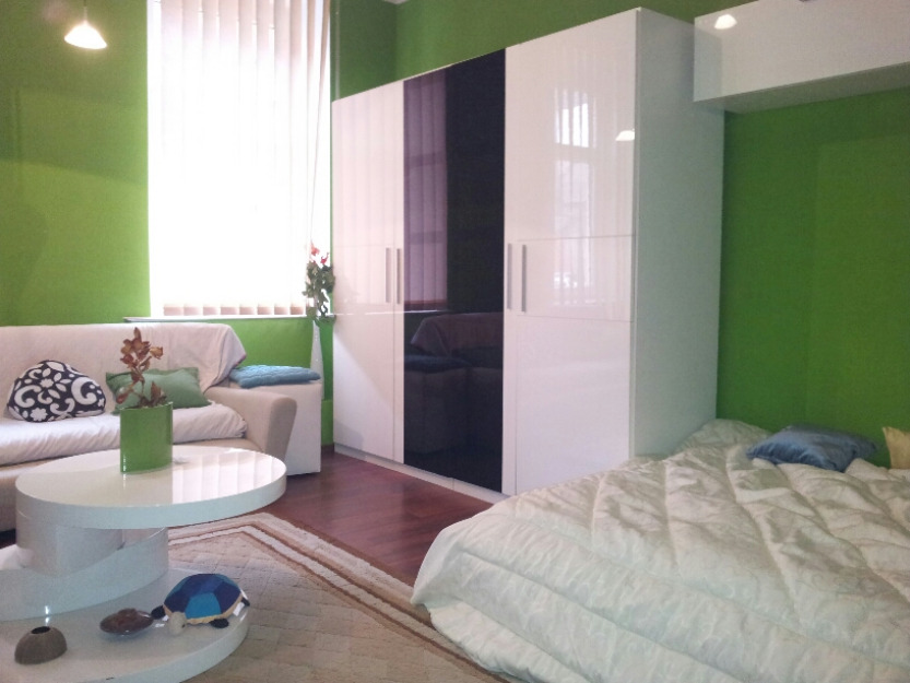 Inchiriez apartament ultracentral pe Avram Iancu - Pret | Preturi Inchiriez apartament ultracentral pe Avram Iancu