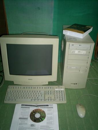 Vand sistem Pentium 4 + monitor - Pret | Preturi Vand sistem Pentium 4 + monitor