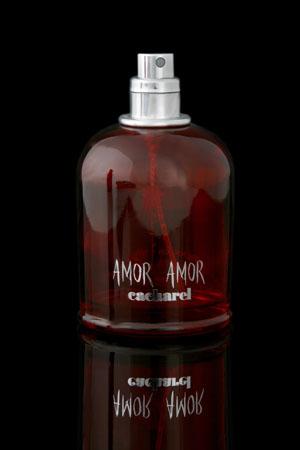 Parfum Cacharel AMOR AMOR - Pret | Preturi Parfum Cacharel AMOR AMOR