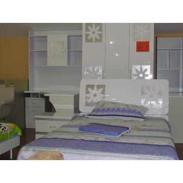 Mobilier dormitor copii alb lucios - Pret | Preturi Mobilier dormitor copii alb lucios