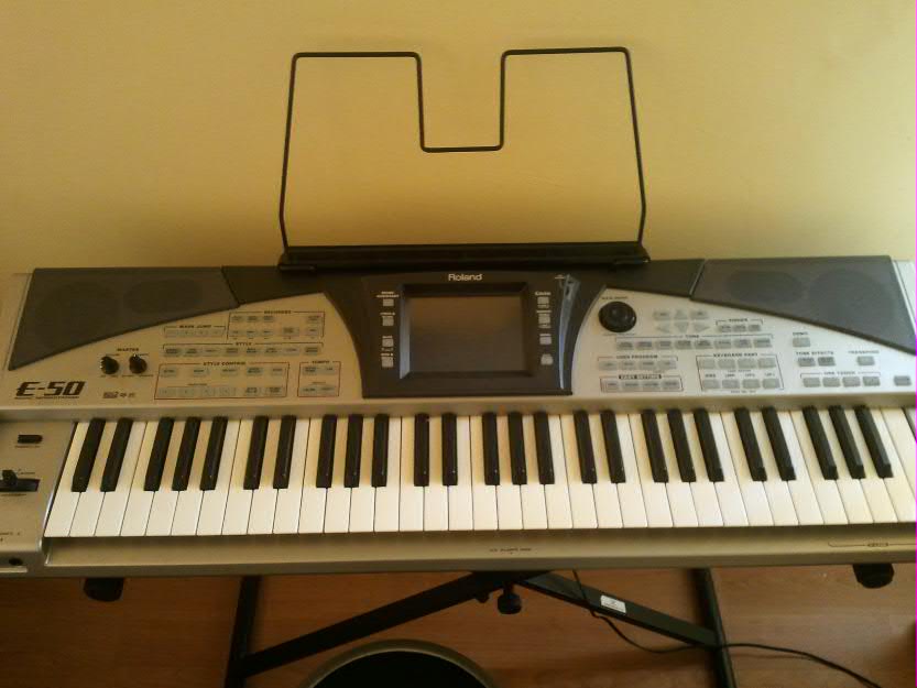 Roland E 50 - Pret | Preturi Roland E 50