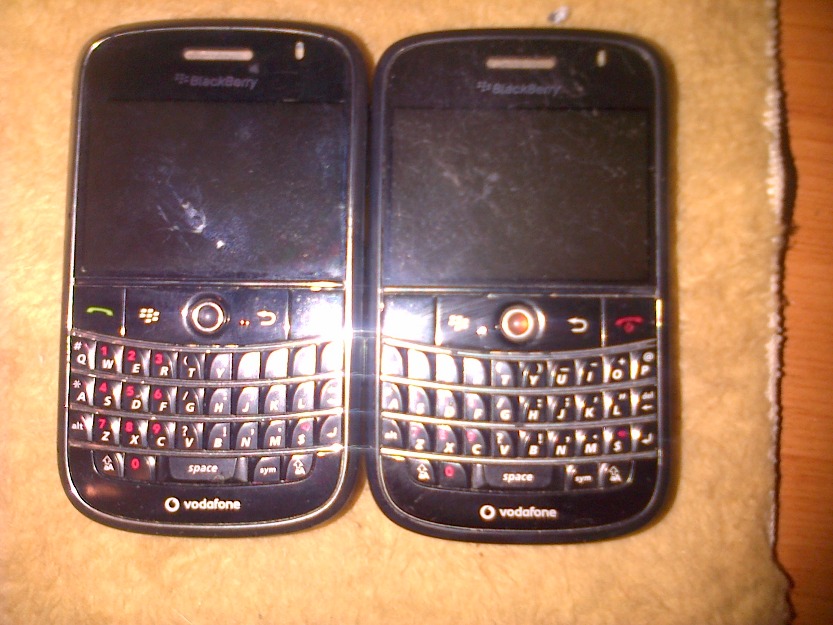vand 2 telefoane blackberry bold 9000 stare foarte buna - Pret | Preturi vand 2 telefoane blackberry bold 9000 stare foarte buna
