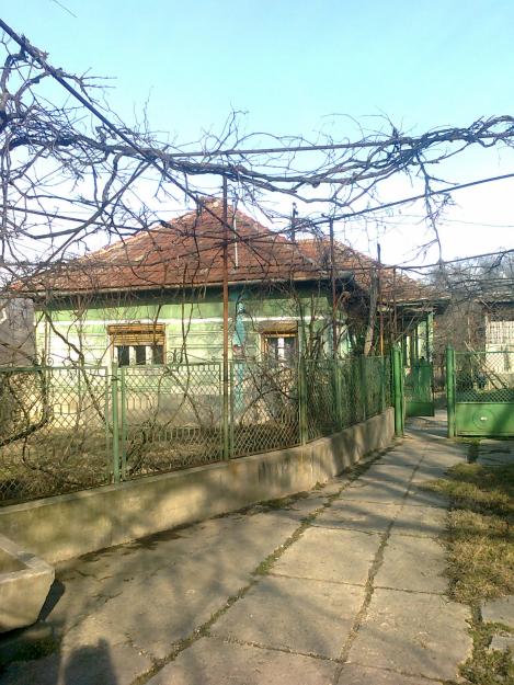 CASA DE VANZARE IN RUSOR COM PUI - Pret | Preturi CASA DE VANZARE IN RUSOR COM PUI