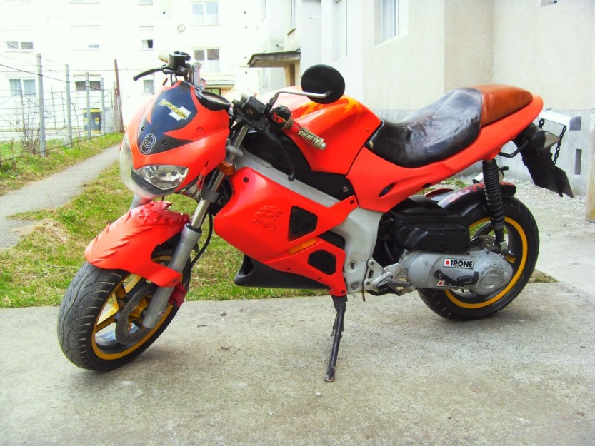 Vand scuter Gilera DNA - Pret | Preturi Vand scuter Gilera DNA