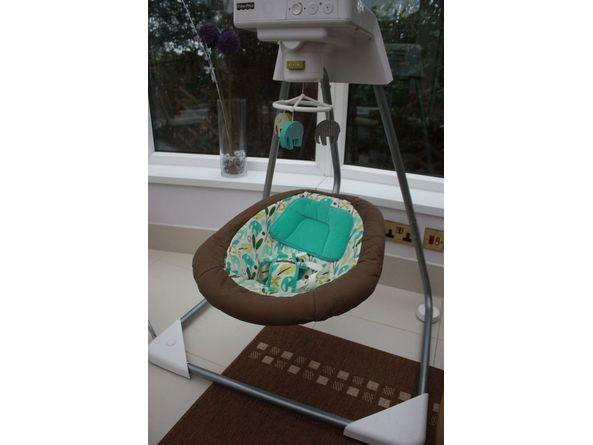 Leagan Balansoar Fisher pprice dwell studio babyswing compatibil iPOD - Pret | Preturi Leagan Balansoar Fisher pprice dwell studio babyswing compatibil iPOD