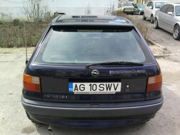 Opel Astra F 1,6i 70cp - Pret | Preturi Opel Astra F 1,6i 70cp