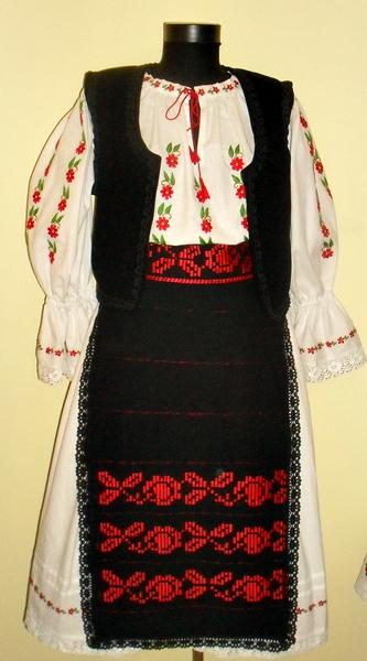 Costum popular romanesc ANASTASIA - Pret | Preturi Costum popular romanesc ANASTASIA