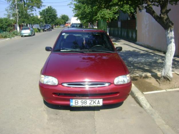 Vand Ford Escort,1996,stare buna, pret avantajos - Pret | Preturi Vand Ford Escort,1996,stare buna, pret avantajos