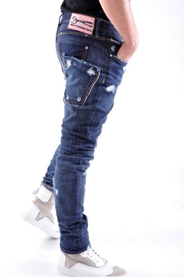 Blugi Different Cut - handmade - Pret | Preturi Blugi Different Cut - handmade