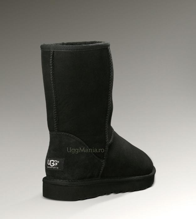 Cizme Ugg Australia Scurte Negre piele naturala intoarsa 165 lei - Pret | Preturi Cizme Ugg Australia Scurte Negre piele naturala intoarsa 165 lei