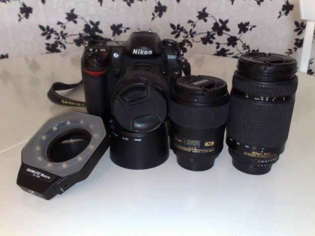 Nikon D200 kit cu 3 obiective nikon si sunblitz - Pret | Preturi Nikon D200 kit cu 3 obiective nikon si sunblitz