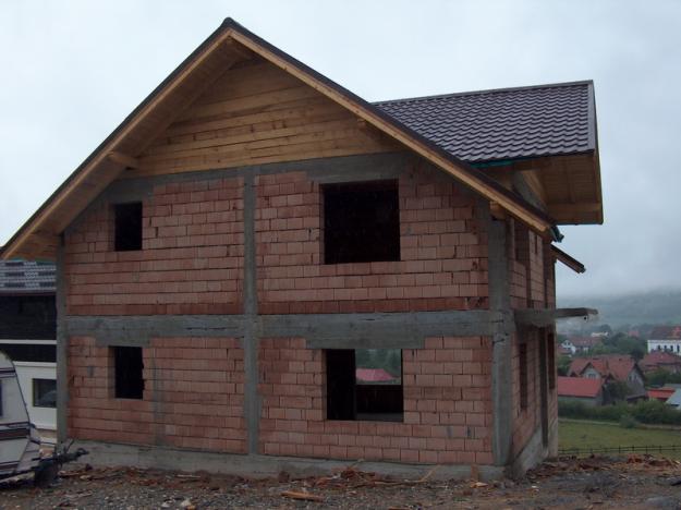vand casa la bran - Pret | Preturi vand casa la bran