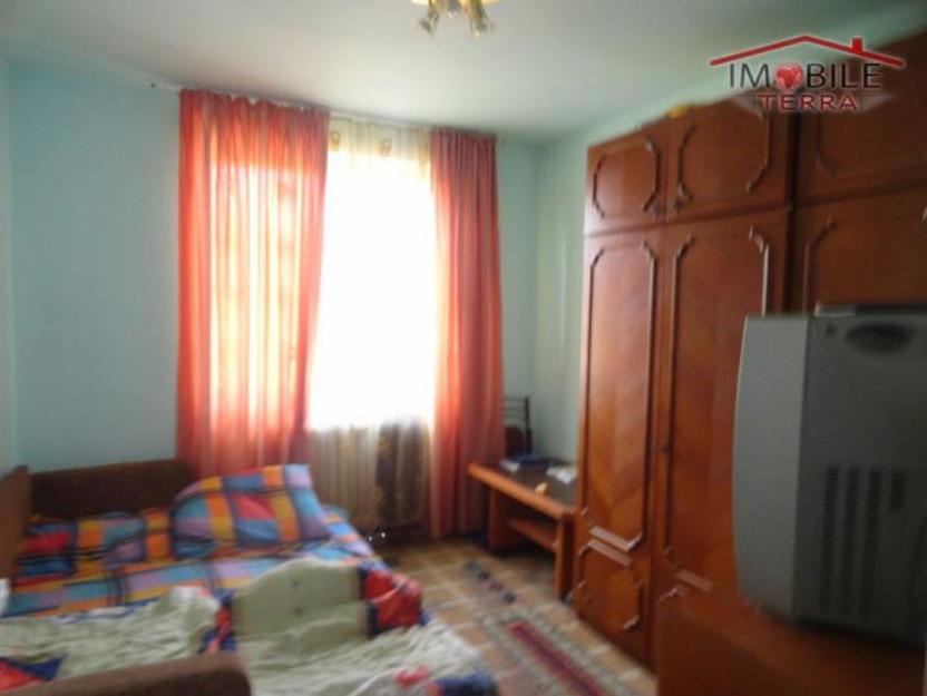 Apartament 4 camere zona Rahovei Sibiu - Pret | Preturi Apartament 4 camere zona Rahovei Sibiu