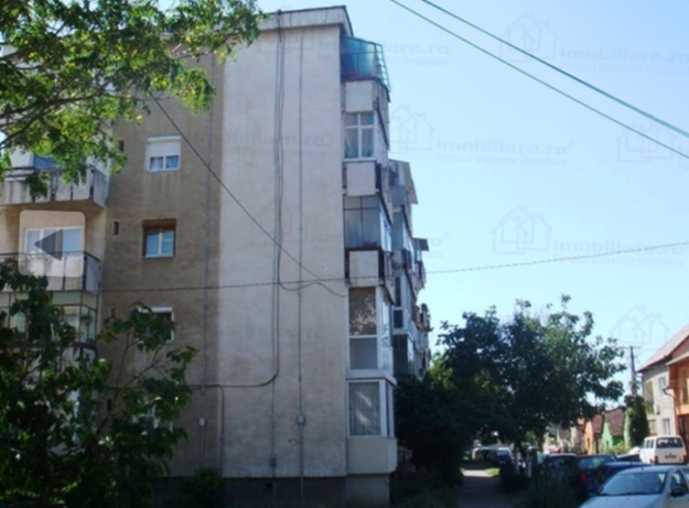 Vand apartament 3 camere decomandate, Aradul Nou, langa gara CFR - Pret | Preturi Vand apartament 3 camere decomandate, Aradul Nou, langa gara CFR