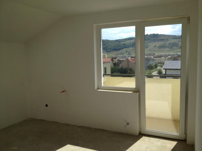 Apartament 2 camere de vanzare Cluj Floresti - Pret | Preturi Apartament 2 camere de vanzare Cluj Floresti