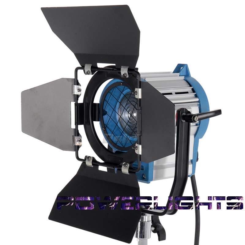 Proiector LED PowerLight Fresnel 300 watts - Pret | Preturi Proiector LED PowerLight Fresnel 300 watts