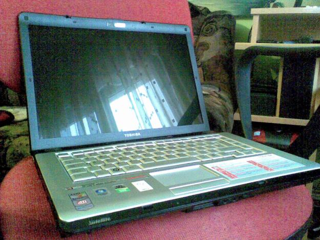 ...VAND LAPTOP THOSHIBA SATELLITE A210-15K... - Pret | Preturi ...VAND LAPTOP THOSHIBA SATELLITE A210-15K...