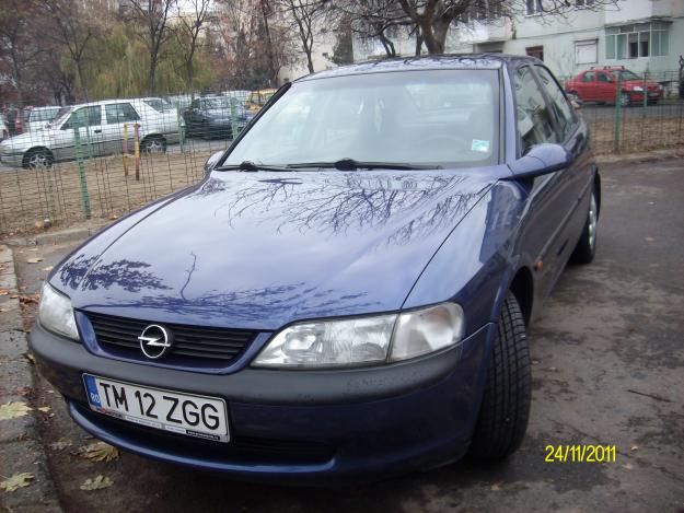 Opel Vectra 1.6 16V an 1996 inmatriculata 2400E - Pret | Preturi Opel Vectra 1.6 16V an 1996 inmatriculata 2400E