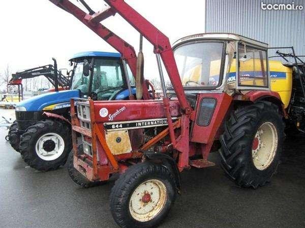 Tractor cu incarcator - Pret | Preturi Tractor cu incarcator