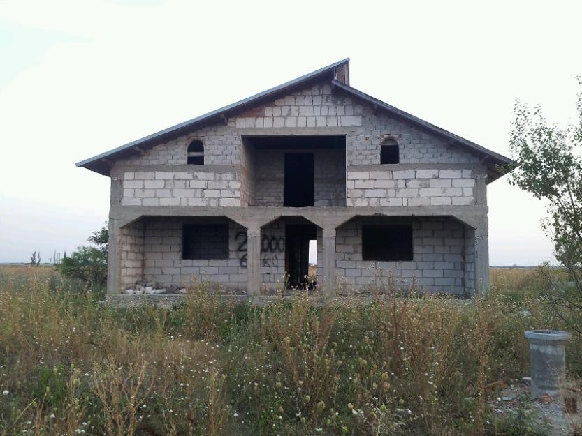 Casa+Teren Antre Butimanu Si Bujoreanca - Pret | Preturi Casa+Teren Antre Butimanu Si Bujoreanca