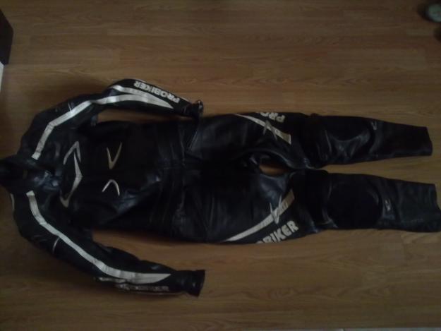 costum de motocicleta! - Pret | Preturi costum de motocicleta!