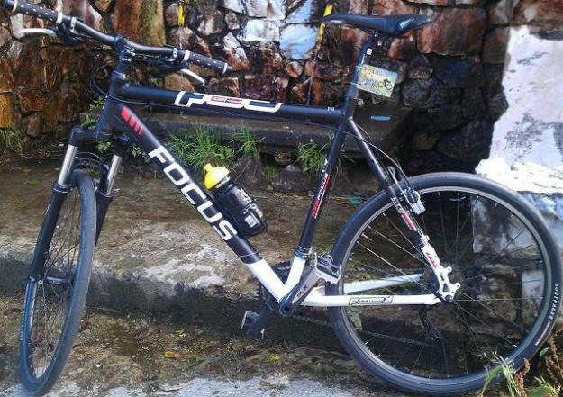 VAND BICICLETA MTB FOCUS ECHIPATA COMPLET SHIMANO SLX (Tag TREK SCOTT CUBE SPECIALIZED) - Pret | Preturi VAND BICICLETA MTB FOCUS ECHIPATA COMPLET SHIMANO SLX (Tag TREK SCOTT CUBE SPECIALIZED)