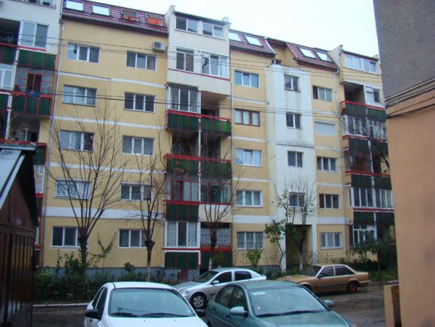 De vanzare apartament cu 1 + ½ camera in Oradea - Pret | Preturi De vanzare apartament cu 1 + ½ camera in Oradea