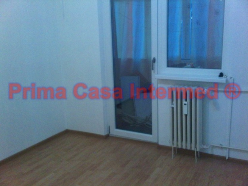 Apartament 2 camere, confort 2, renovat recent, Tomis Nord - Pret | Preturi Apartament 2 camere, confort 2, renovat recent, Tomis Nord