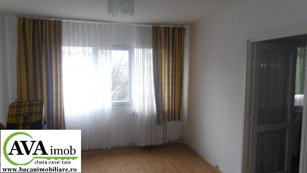 Vand apartament cu 2 camere in zona Parcului Cancicov, la etajul 3 - Pret | Preturi Vand apartament cu 2 camere in zona Parcului Cancicov, la etajul 3