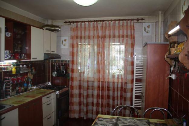68.000 Euro âStr. Plt. Radu Gheorghe- Titan.Ap 4 cam - Pret | Preturi 68.000 Euro âStr. Plt. Radu Gheorghe- Titan.Ap 4 cam
