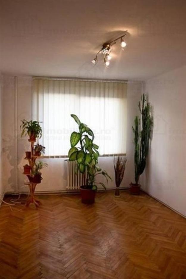 Apartament 3 camere de vanzare Cluj Semicentral - Pret | Preturi Apartament 3 camere de vanzare Cluj Semicentral