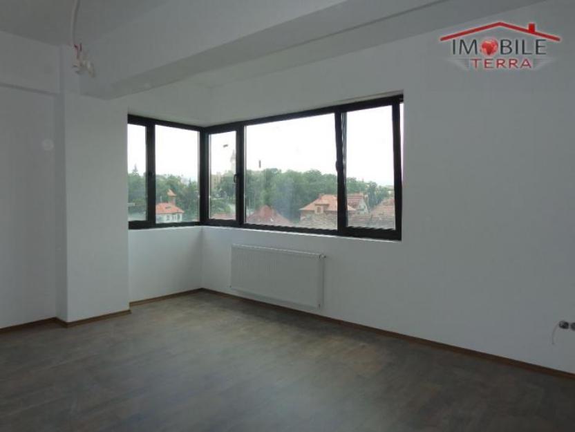 Apartament 3 camere 140mp Strand Sibiu - Pret | Preturi Apartament 3 camere 140mp Strand Sibiu