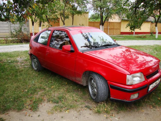 VAND OPEL KADET - Pret | Preturi VAND OPEL KADET