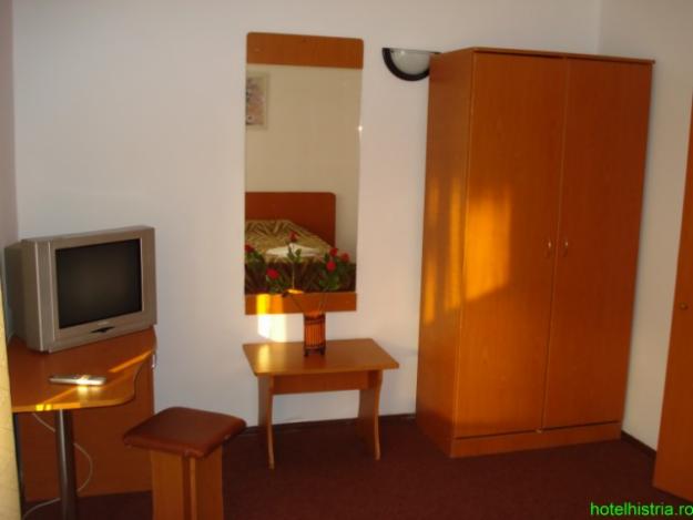 Vand mobilier second-hand pentru hotel sau pensiune - Pret | Preturi Vand mobilier second-hand pentru hotel sau pensiune