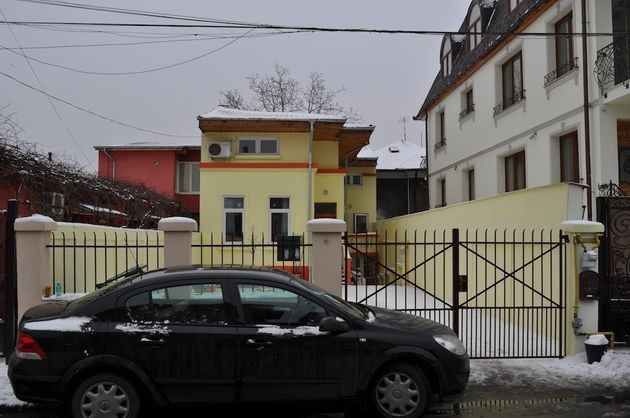 Vila de inchiriat in Zona Unirii - Cantemir - Pret | Preturi Vila de inchiriat in Zona Unirii - Cantemir