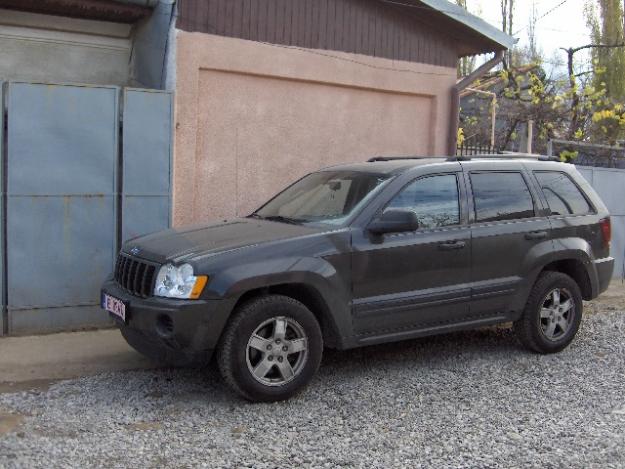 vand jeep grand cherokee laredo 4x4 an fab. 2009 - Pret | Preturi vand jeep grand cherokee laredo 4x4 an fab. 2009