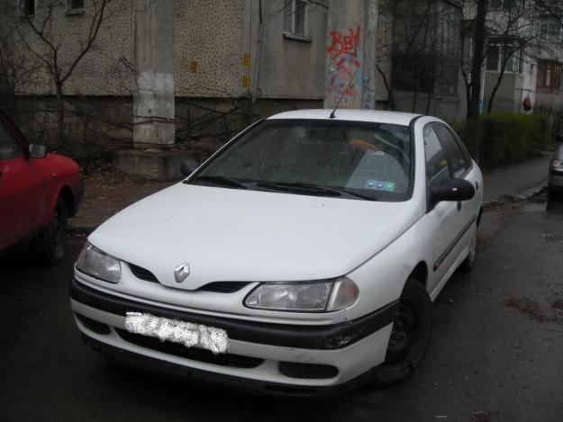 Renault Laguna - Pret | Preturi Renault Laguna