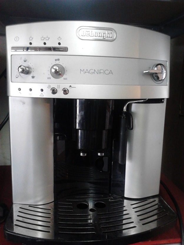 Delonghi Magnifica - Pret | Preturi Delonghi Magnifica