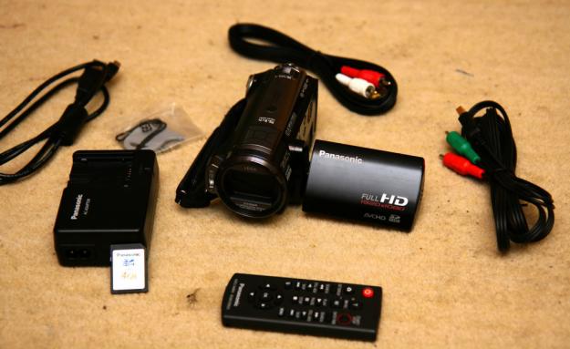 Camera video FullHD Panasonic HDC-SD200 - Pret | Preturi Camera video FullHD Panasonic HDC-SD200