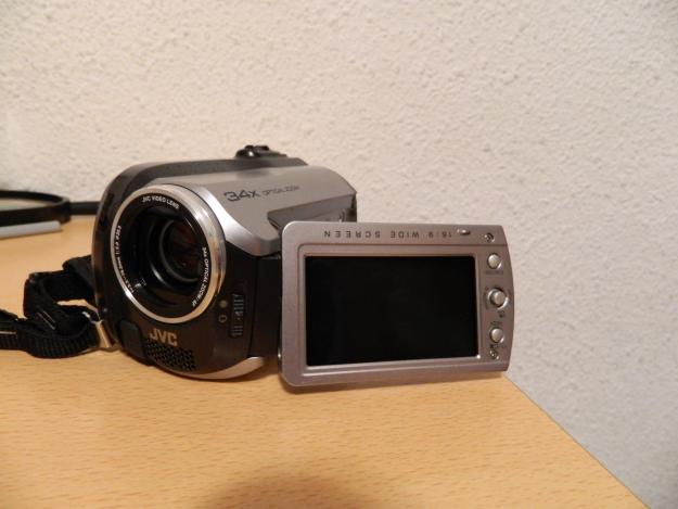 camera video HDD JVC EVERIO 30Gb - Pret | Preturi camera video HDD JVC EVERIO 30Gb