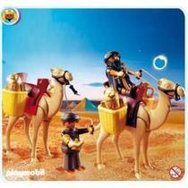 Doi talhari cu camile - Playmobil Egyptians PM4247 - Pret | Preturi Doi talhari cu camile - Playmobil Egyptians PM4247