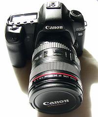 Canon EOS 5D Mark II Kit with 24-105mm IS Lens....2,120Euros - Pret | Preturi Canon EOS 5D Mark II Kit with 24-105mm IS Lens....2,120Euros