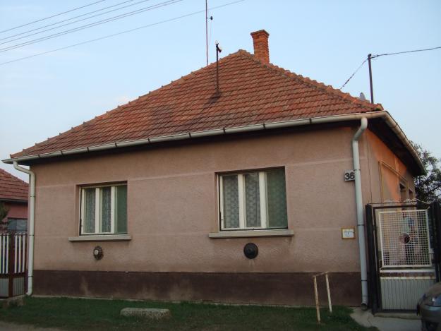 VAND CASA IN UNGARIA - Pret | Preturi VAND CASA IN UNGARIA