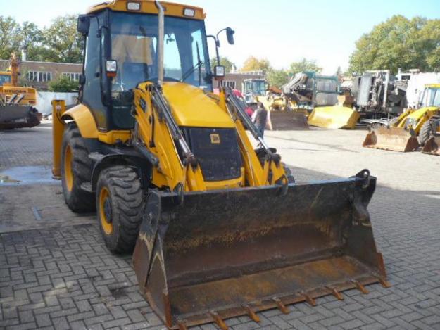 Buldoexacavtor JCB 3CX, 4x4 - Pret | Preturi Buldoexacavtor JCB 3CX, 4x4